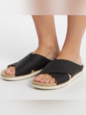 Soul Naturalizer Jessa Women Lady 9M Black Slides Criss Cross Sandals
